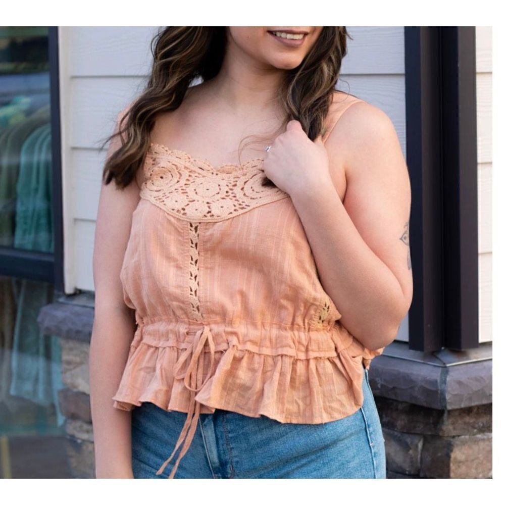 Miss Me Peach Lace Trim Tank Top